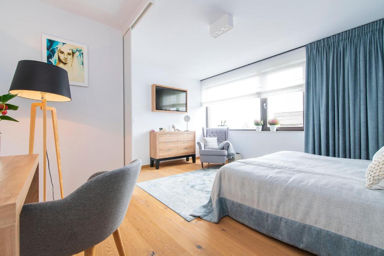 Aparthotel Anchoria 메헬린키 외부 사진